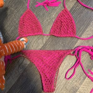 Acacia neon guava pop swim humu humu / polihale